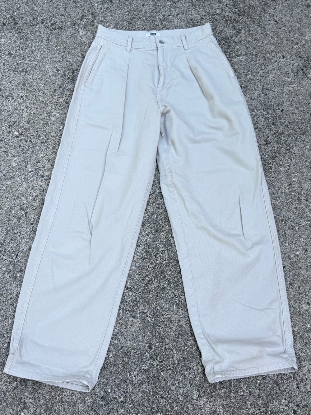 Uniqlo U Off-White Beige Pleated unisex Wide Leg Cotton Pants 26 Waist